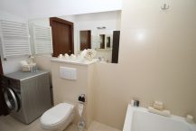 Installation d&rsquo;une armoire de toilette : Les erreurs courantes à éviter